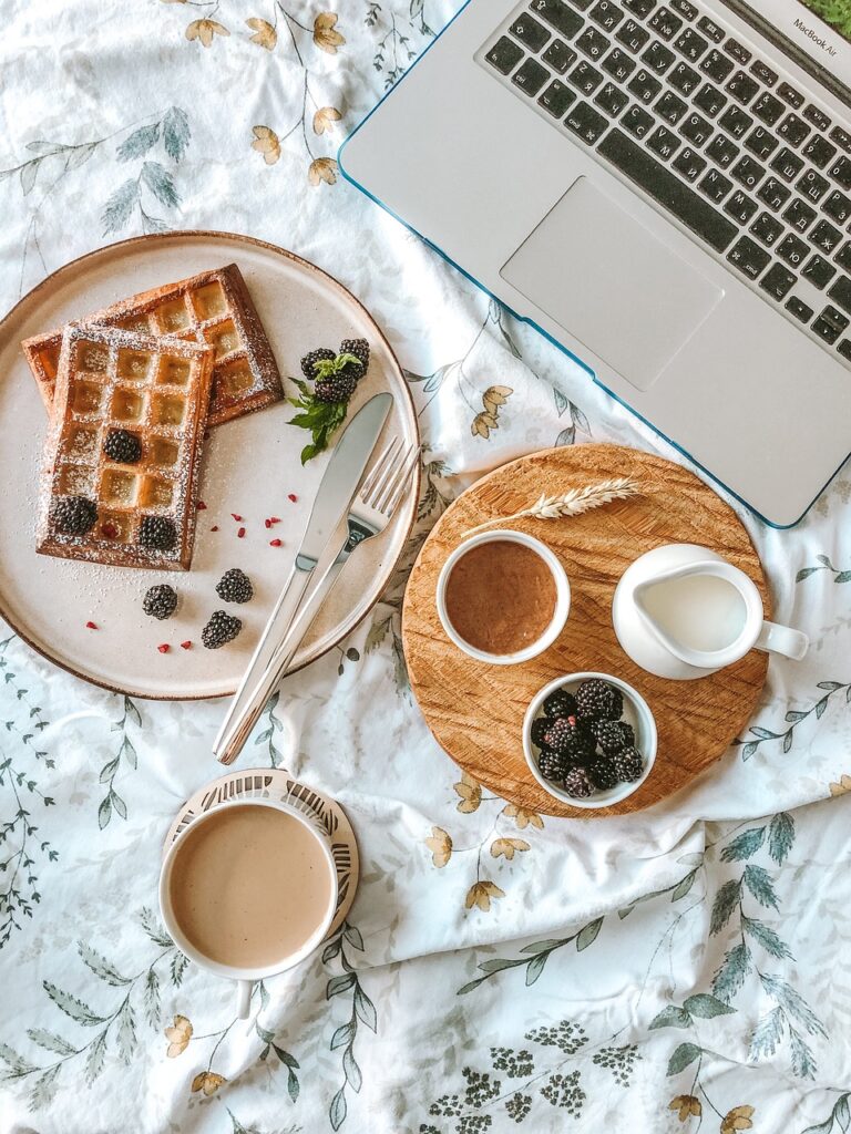 breakfast-5705180_1280
